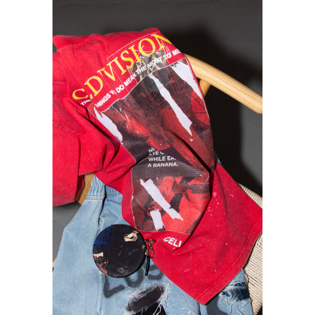 Vintage Style Damage T-shirt / Red