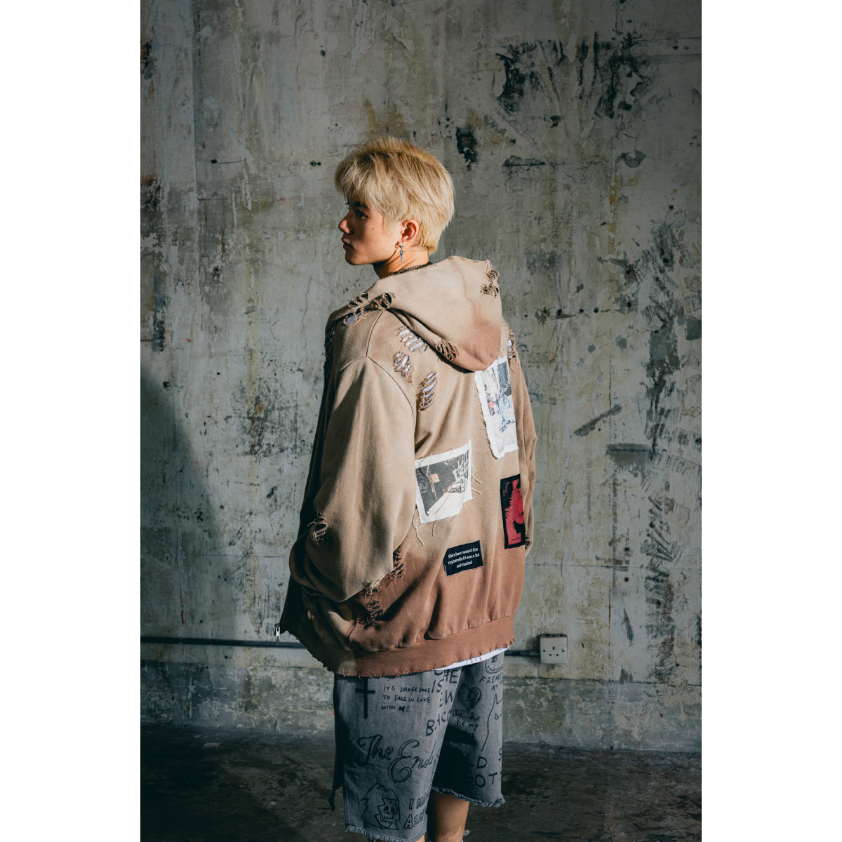 Damaged Hoodie / Brown