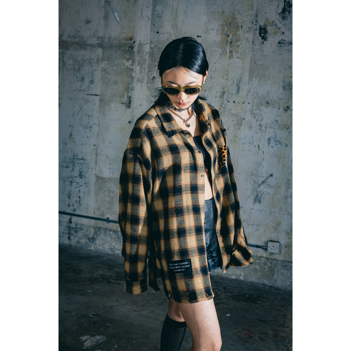 Damaged Check Shirts / Black